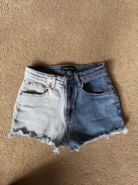 Almost Famous Two-Tone High-Waist Denim Shorts in Light Blue and Dark Blue